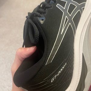 Asics 10.5/11 Running Shoes